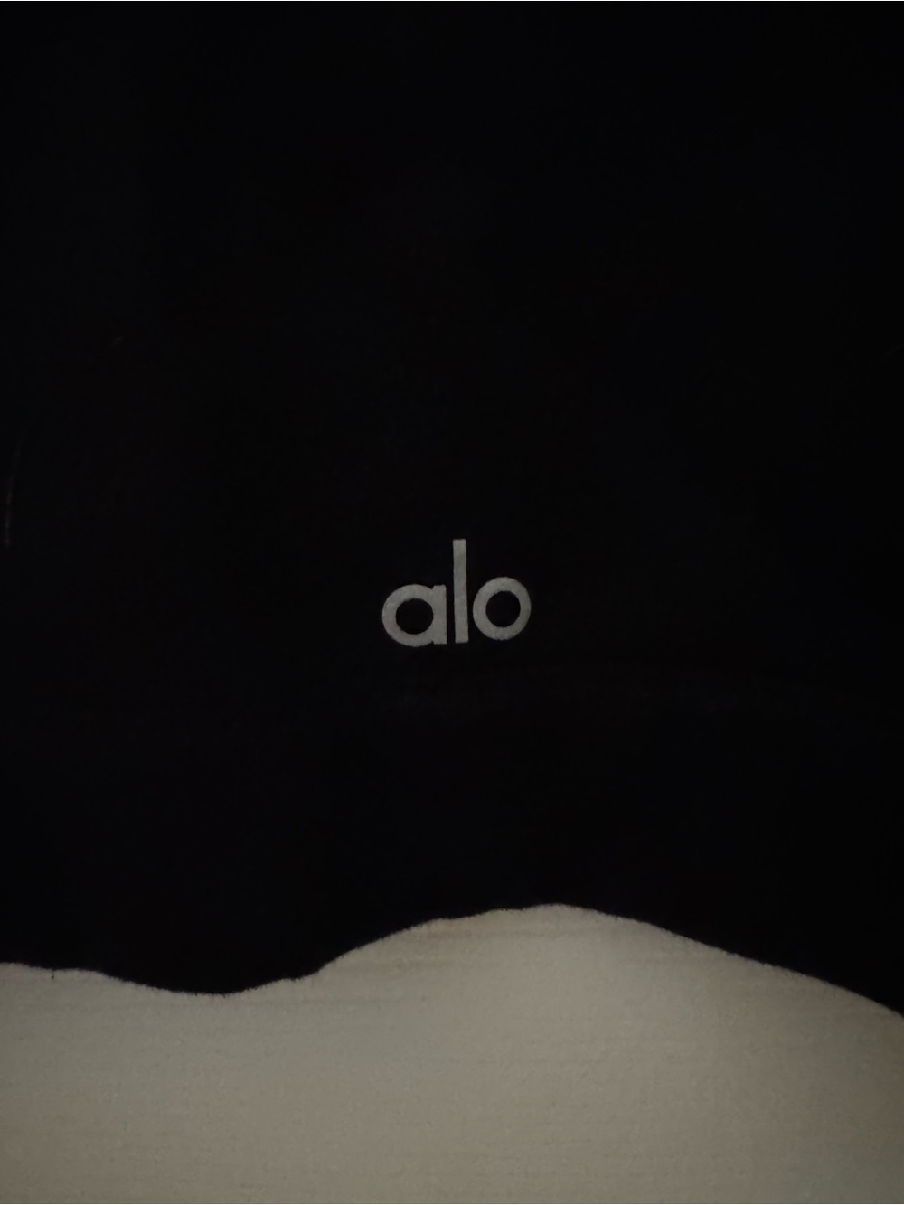 ALO Yoga Black Cropped Hoodie Sweater - Picture 3 of 3